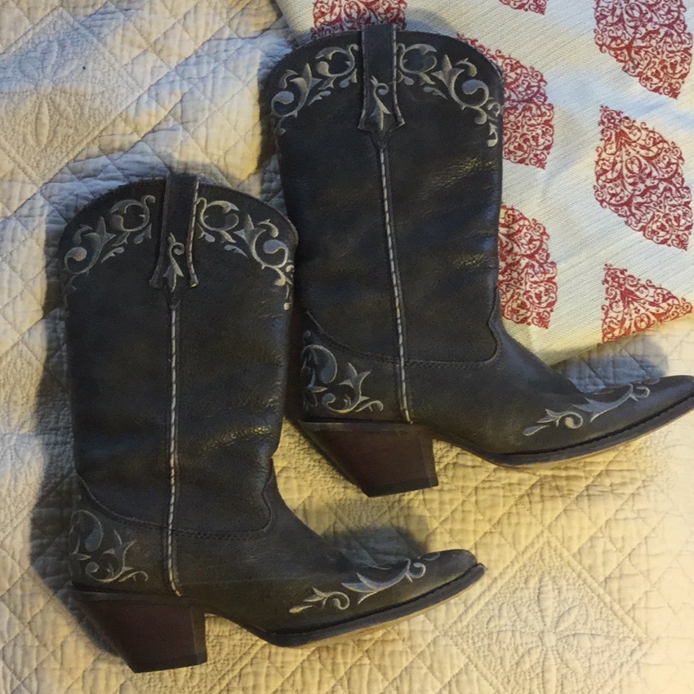 Durango Crush embroidered leather Boots